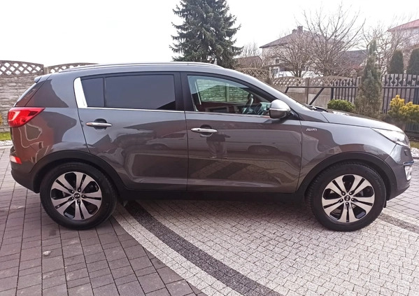 Kia Sportage cena 49900 przebieg: 186214, rok produkcji 2012 z Łasin małe 704